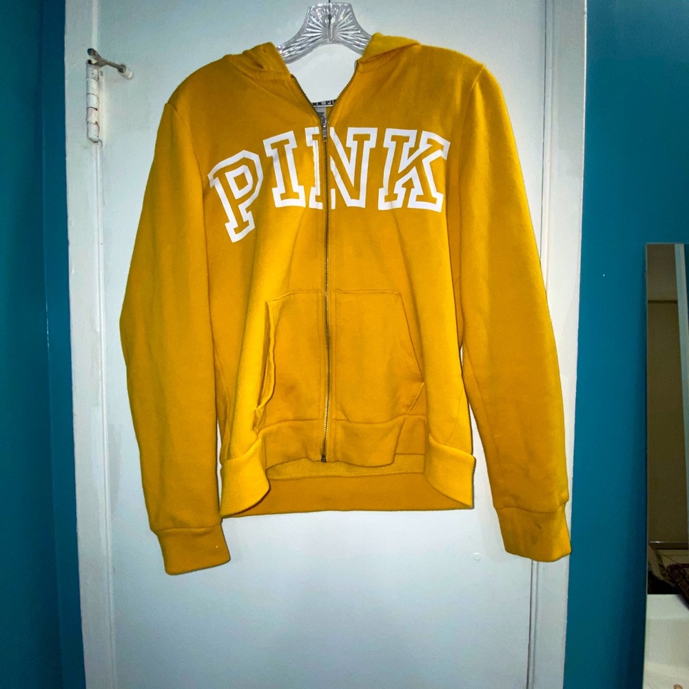 M PINK VS yellow zip up